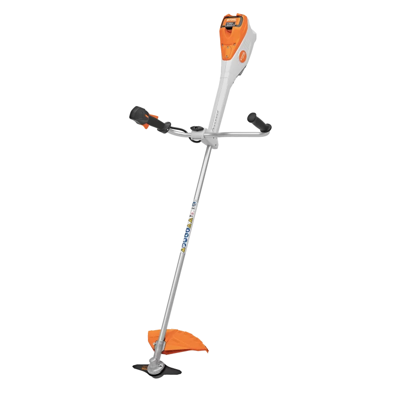 Débroussailleuse DEBROUSSAILLEUSE FSA135 - A BATTERIE - AUTOCUT 26-2