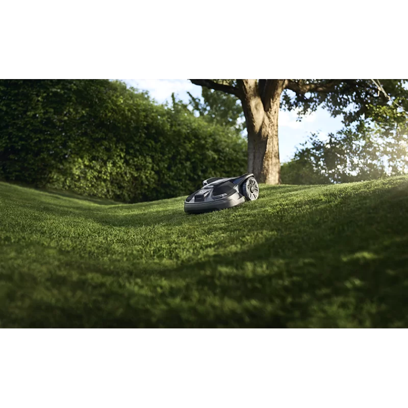 Robot Tondeuse Husqvarna AUTOMOWER® 320 NERA – Image 3