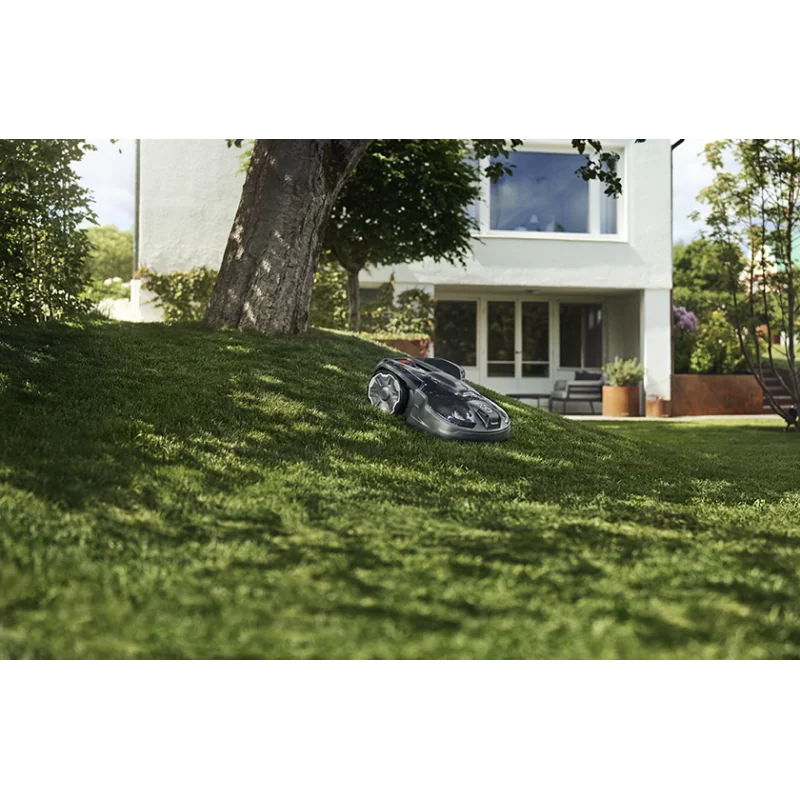 Robot Tondeuse Husqvarna AUTOMOWER® 320 NERA – Image 5