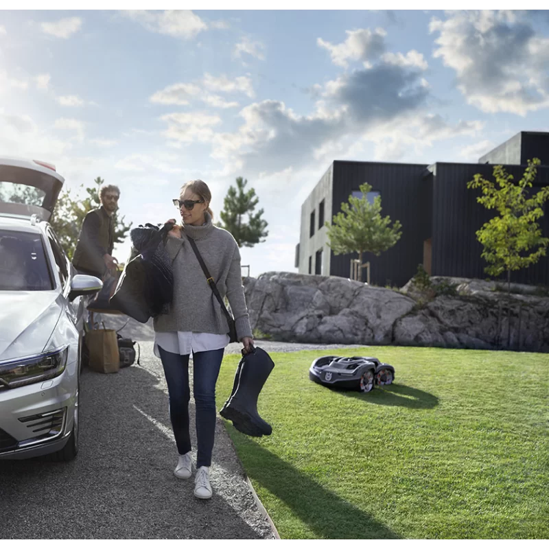 Robot Tondeuse Husqvarna AUTOMOWER® 435X 4X4 – Image 9